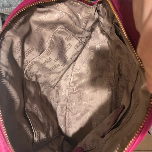 Michael kors satchel/crossbody - Picture 5 of 5